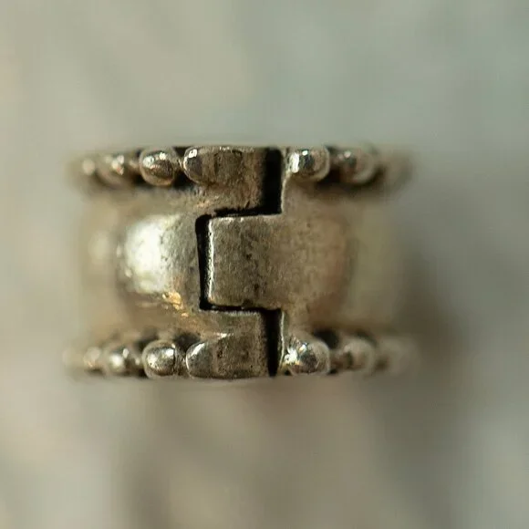 Pandora Authentic Silver Beveled Clip Spacer - Picture 2 of 3